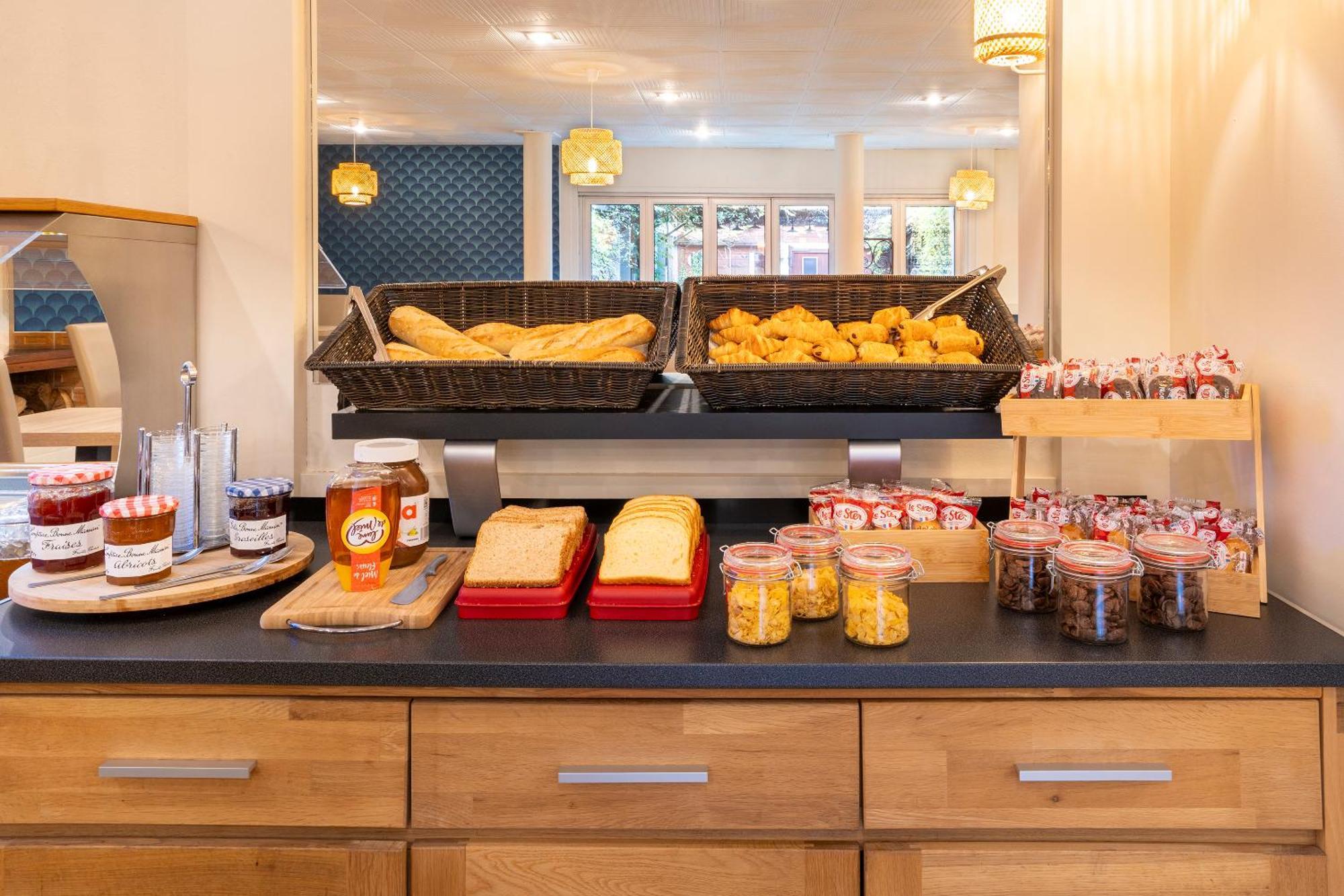 Sure Hotel By Best Western אנגולם מראה חיצוני תמונה